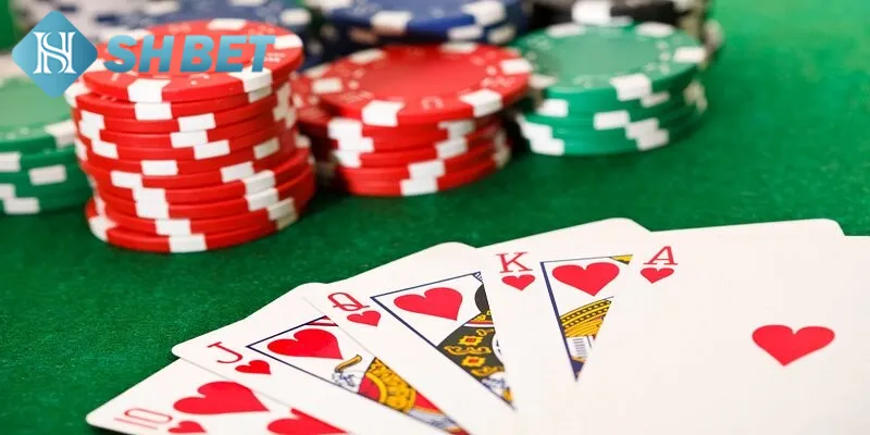 Các vòng chơi trong game bài Poker đổi thưởng trực tuyến